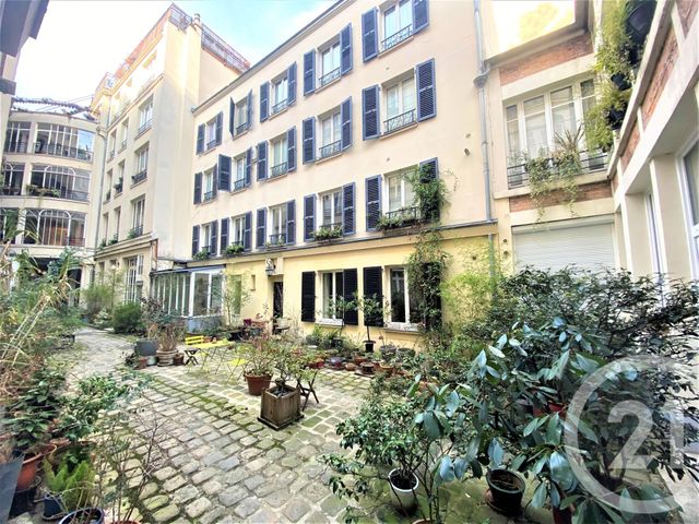Appartement Triplex à vendre - 6 pièces - 108.0 m2 - PARIS - 75010 - ILE-DE-FRANCE - Century 21 St Martin Immobilier