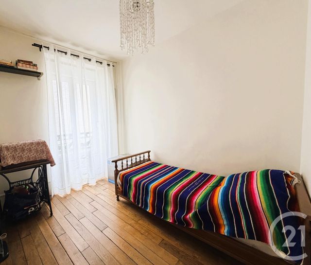 Appartement F3 à vendre - 3 pièces - 47.6 m2 - PARIS - 75019 - ILE-DE-FRANCE - Century 21 St Martin Immobilier