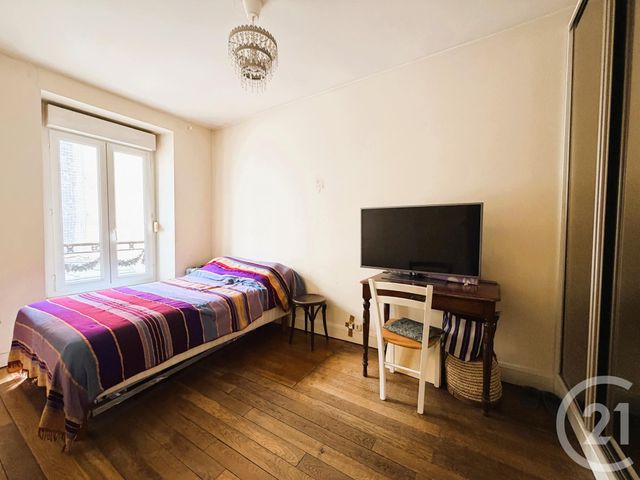 Appartement F3 à vendre - 3 pièces - 47.6 m2 - PARIS - 75019 - ILE-DE-FRANCE - Century 21 St Martin Immobilier