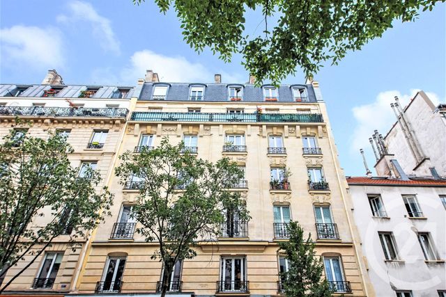  - PARIS - 