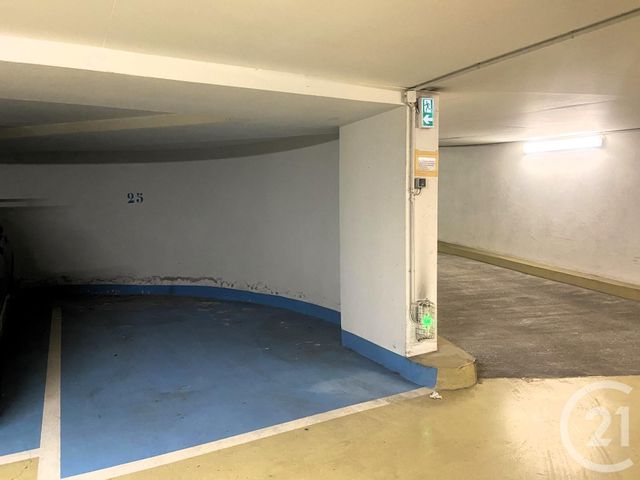 parking à vendre - 11.0 m2 - PARIS - 75010 - ILE-DE-FRANCE - Century 21 St Martin Immobilier