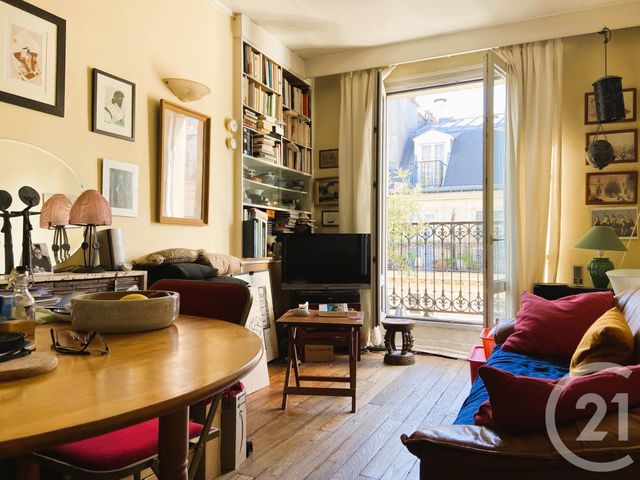  - PARIS - 