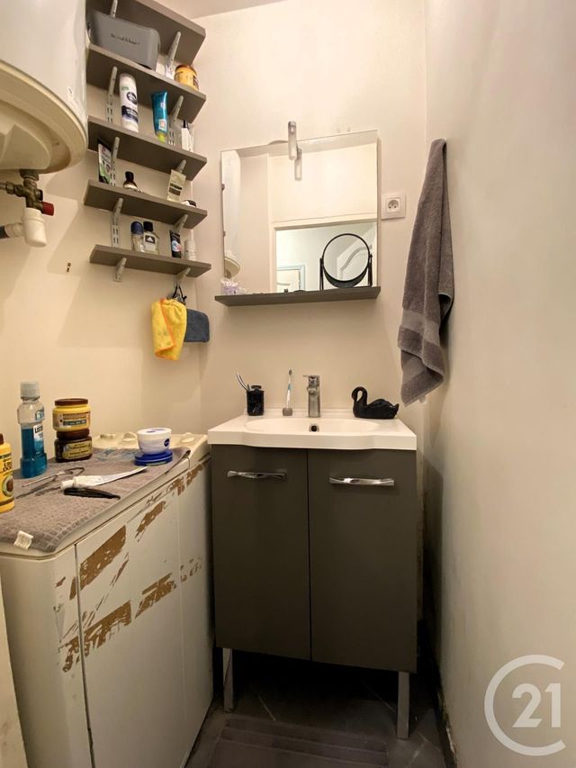 Afficher la photo en grand Appartement F2 à vendre - 2 pièces - 35.01 m2 - PARIS - 75019 - ILE-DE-FRANCE - Century 21 St Martin Immobilier