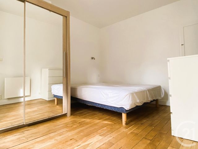 Afficher la photo en grand Appartement F2 à vendre - 2 pièces - 25.56 m2 - PARIS - 75010 - ILE-DE-FRANCE - Century 21 St Martin Immobilier
