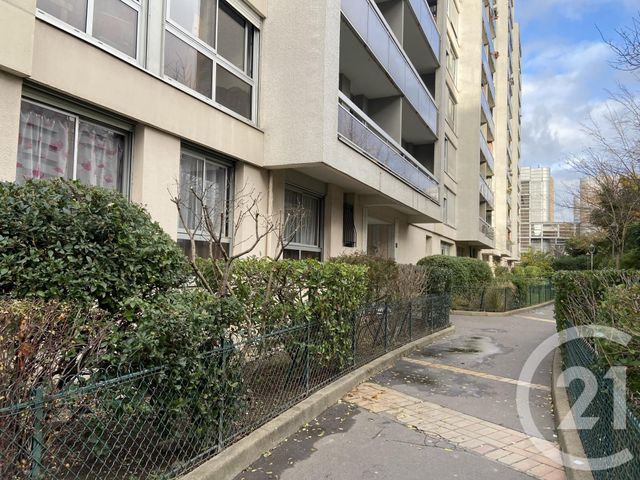 Appartement F2 à vendre - 2 pièces - 43.66 m2 - PARIS - 75019 - ILE-DE-FRANCE - Century 21 St Martin Immobilier