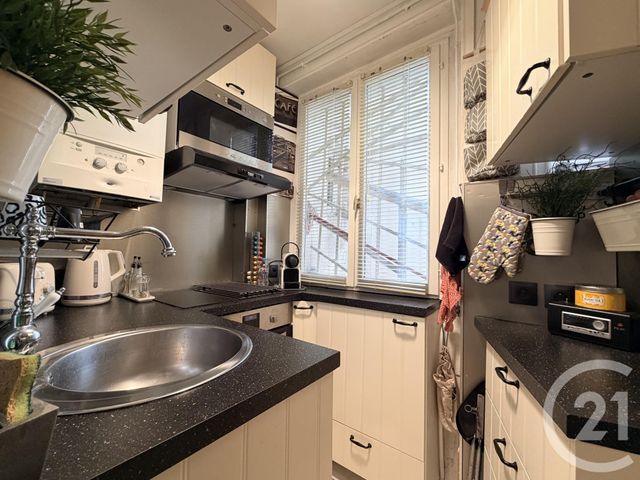 Appartement F2 à vendre - 2 pièces - 34.76 m2 - PARIS - 75010 - ILE-DE-FRANCE - Century 21 St Martin Immobilier
