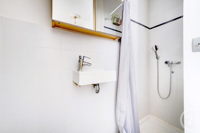Appartement F3 à vendre - 3 pièces - 41.47 m2 - PARIS - 75010 - ILE-DE-FRANCE - Century 21 St Martin Immobilier