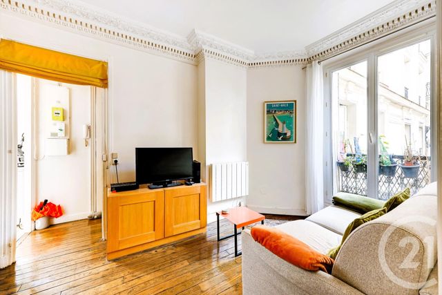 Appartement F2 à vendre - 2 pièces - 34.29 m2 - PARIS - 75010 - ILE-DE-FRANCE - Century 21 St Martin Immobilier