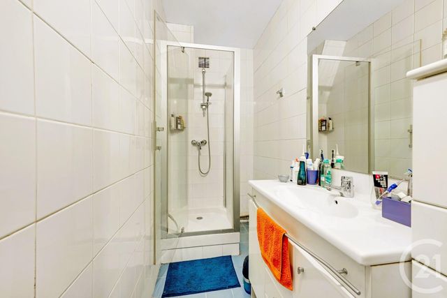 Appartement F2 à vendre - 2 pièces - 34.29 m2 - PARIS - 75010 - ILE-DE-FRANCE - Century 21 St Martin Immobilier