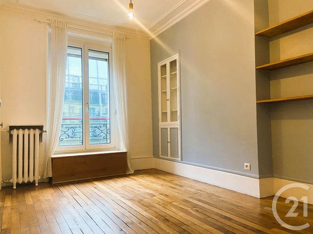 Appartement F3 à louer - 3 pièces - 64.03 m2 - PARIS - 75010 - ILE-DE-FRANCE - Century 21 St Martin Immobilier