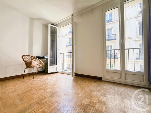 Appartement F1 à vendre PARIS