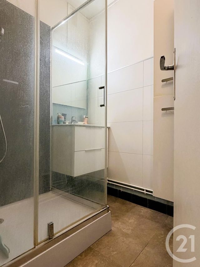 Appartement F1 à vendre - 1 pièce - 30.27 m2 - PARIS - 75009 - ILE-DE-FRANCE - Century 21 St Martin Immobilier