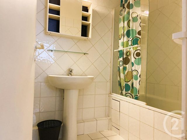 Appartement F2 à louer - 2 pièces - 37.35 m2 - PARIS - 75010 - ILE-DE-FRANCE - Century 21 St Martin Immobilier
