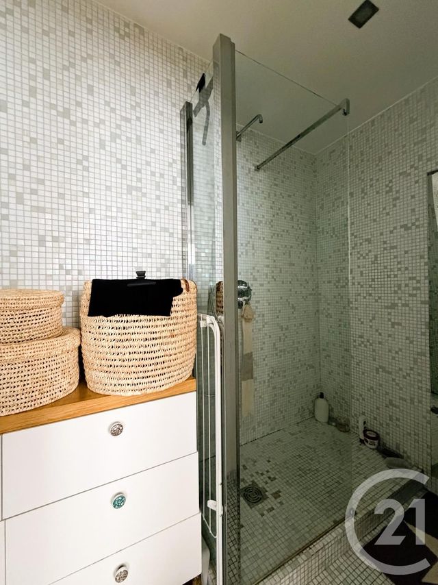 Appartement F2 à vendre - 2 pièces - 44.03 m2 - PARIS - 75019 - ILE-DE-FRANCE - Century 21 St Martin Immobilier