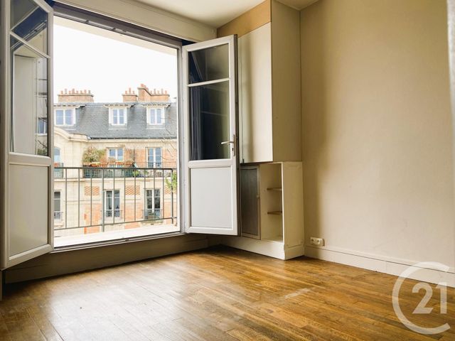 Appartement F1 à louer PARIS